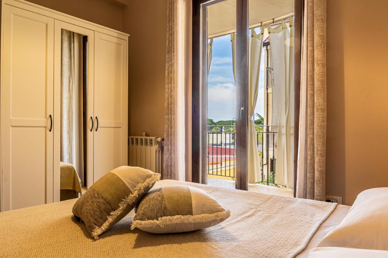 Villetta Desiderio Apartment Giardini Naxos Luaran gambar