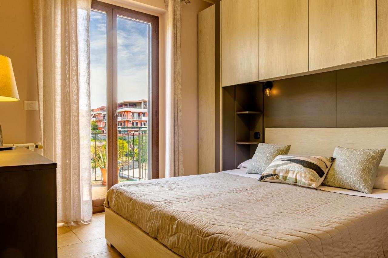 Villetta Desiderio Apartment Giardini Naxos Luaran gambar